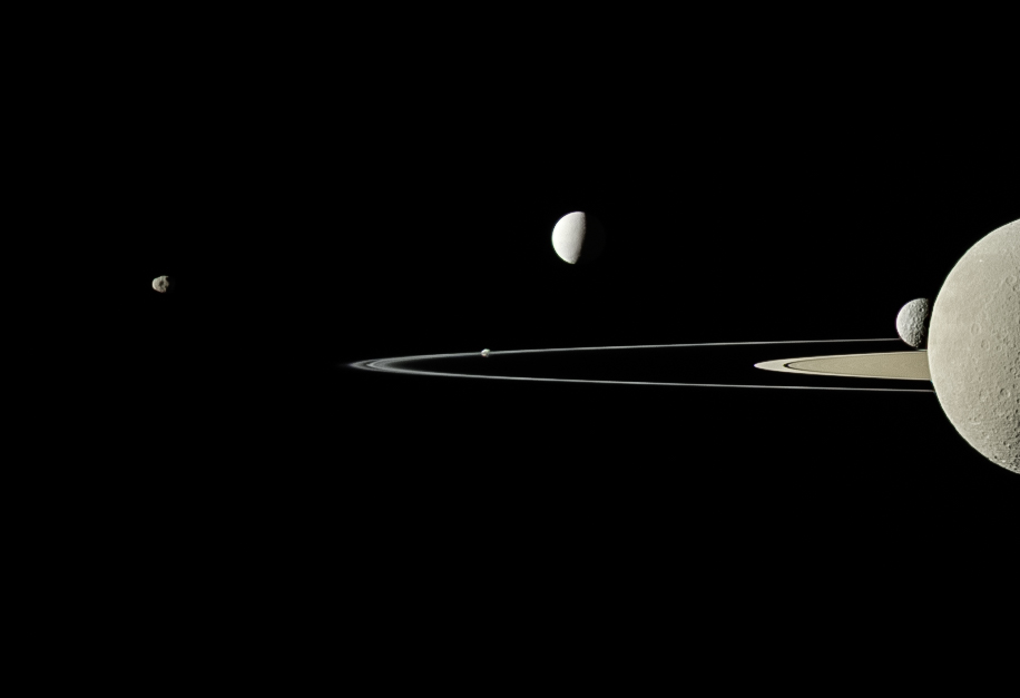 saturno 5 - Os Mitos e Mistérios de Saturno (V.2, N.11, P.4, 2019)